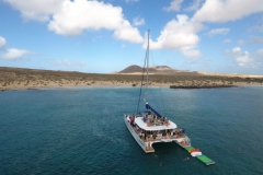 Juanita Cat - day charter catamaran - mooring aft