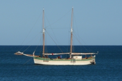Nofy Be - traditional gaffed rig schooner - profile