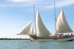 Nofy Be - traditional gaffed rig schooner - sailing