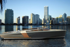 Turbocraft Thunderclap -luxury dayboat tender - profil miami